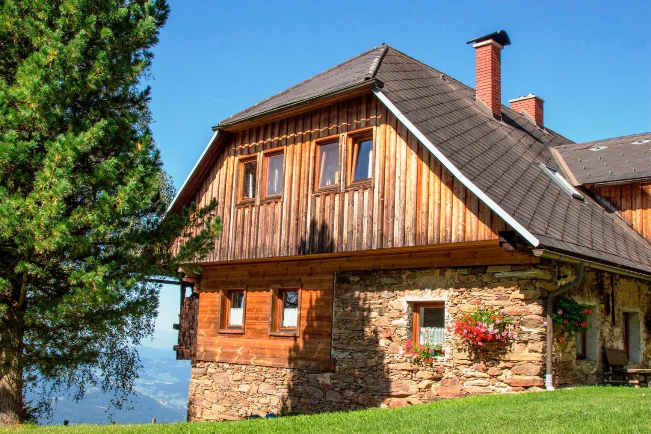 Apartments Im Almhaus Bachler Gundisch المظهر الخارجي الصورة