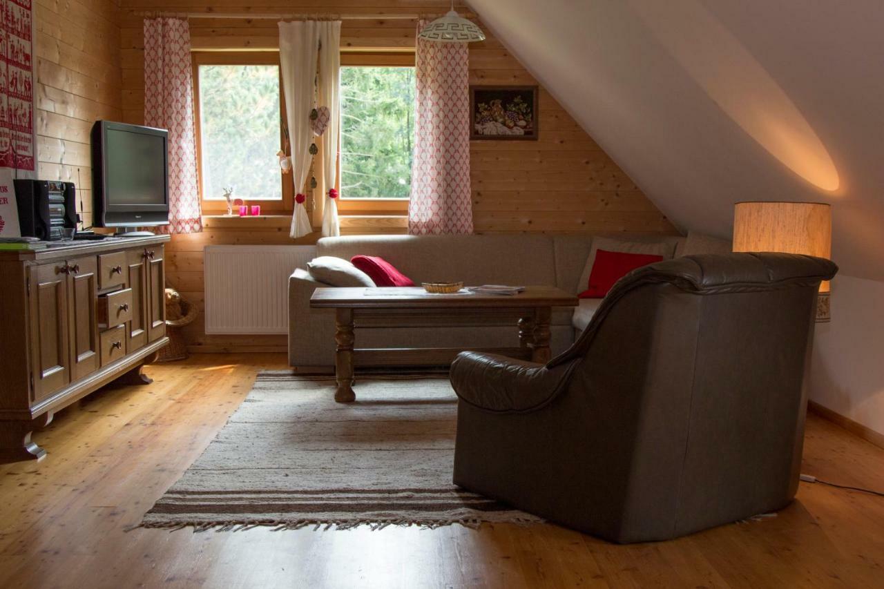 Apartments Im Almhaus Bachler Gundisch المظهر الخارجي الصورة